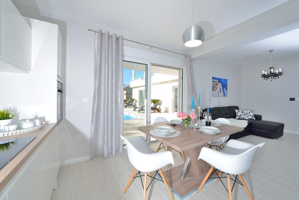 Apartment Luxury Marija Sukošan